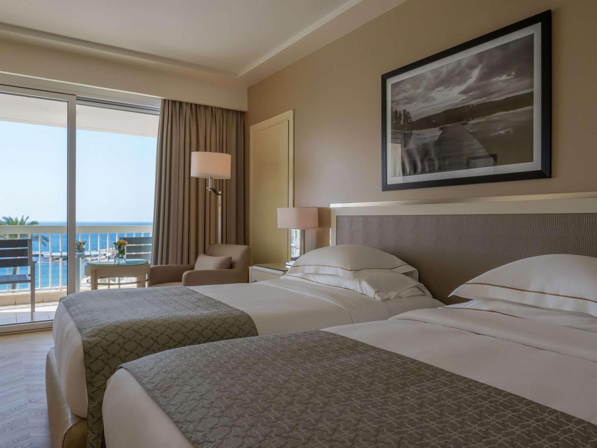 Mövenpick Hotel Beirut Luaran gambar
