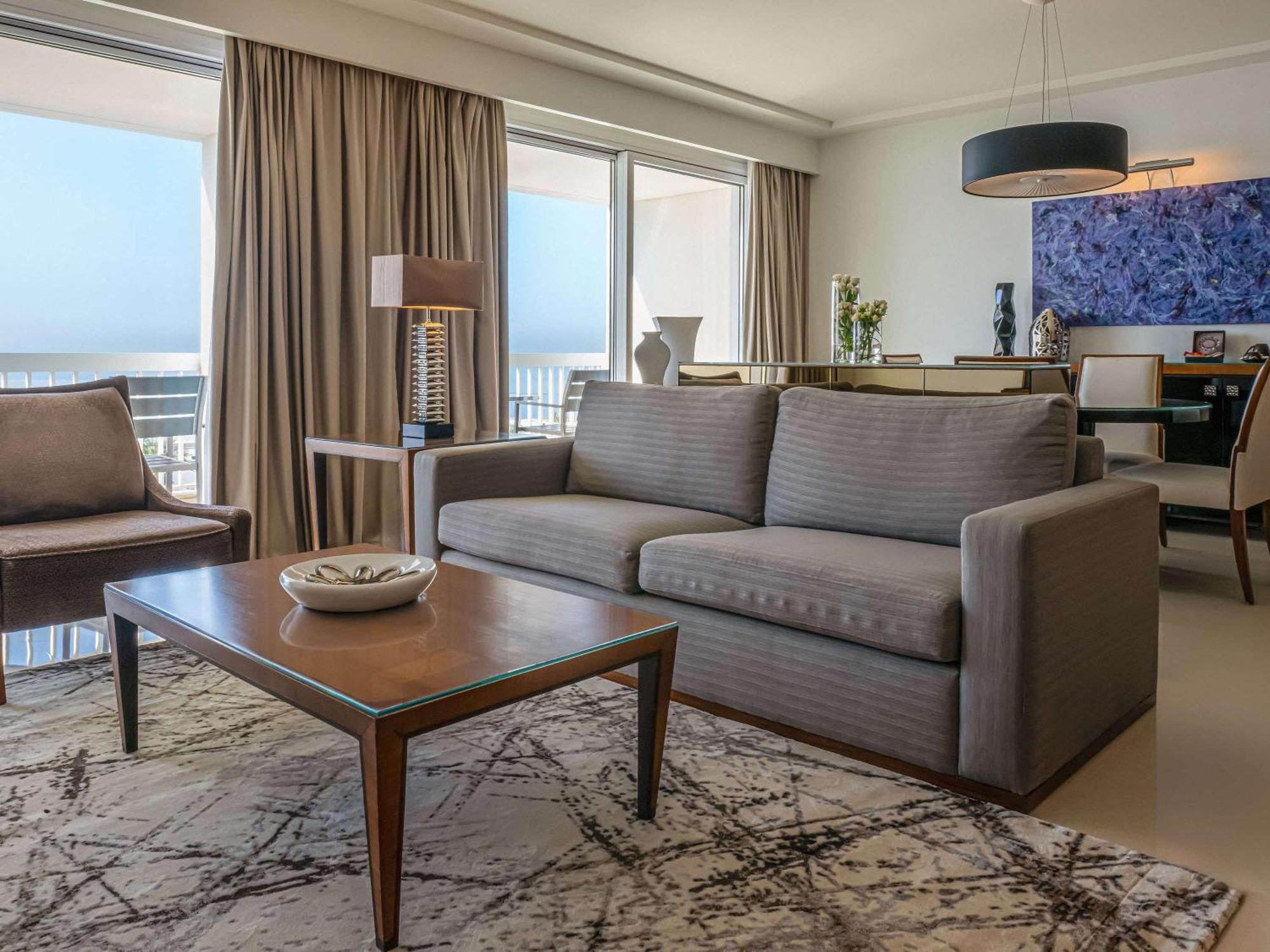 Mövenpick Hotel Beirut Luaran gambar