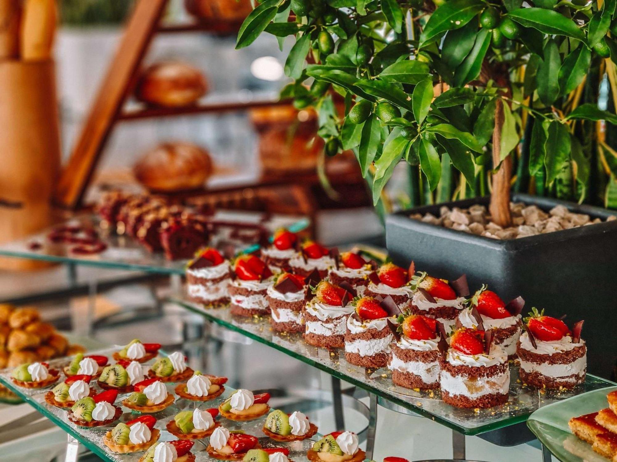 Mövenpick Hotel Beirut Luaran gambar
