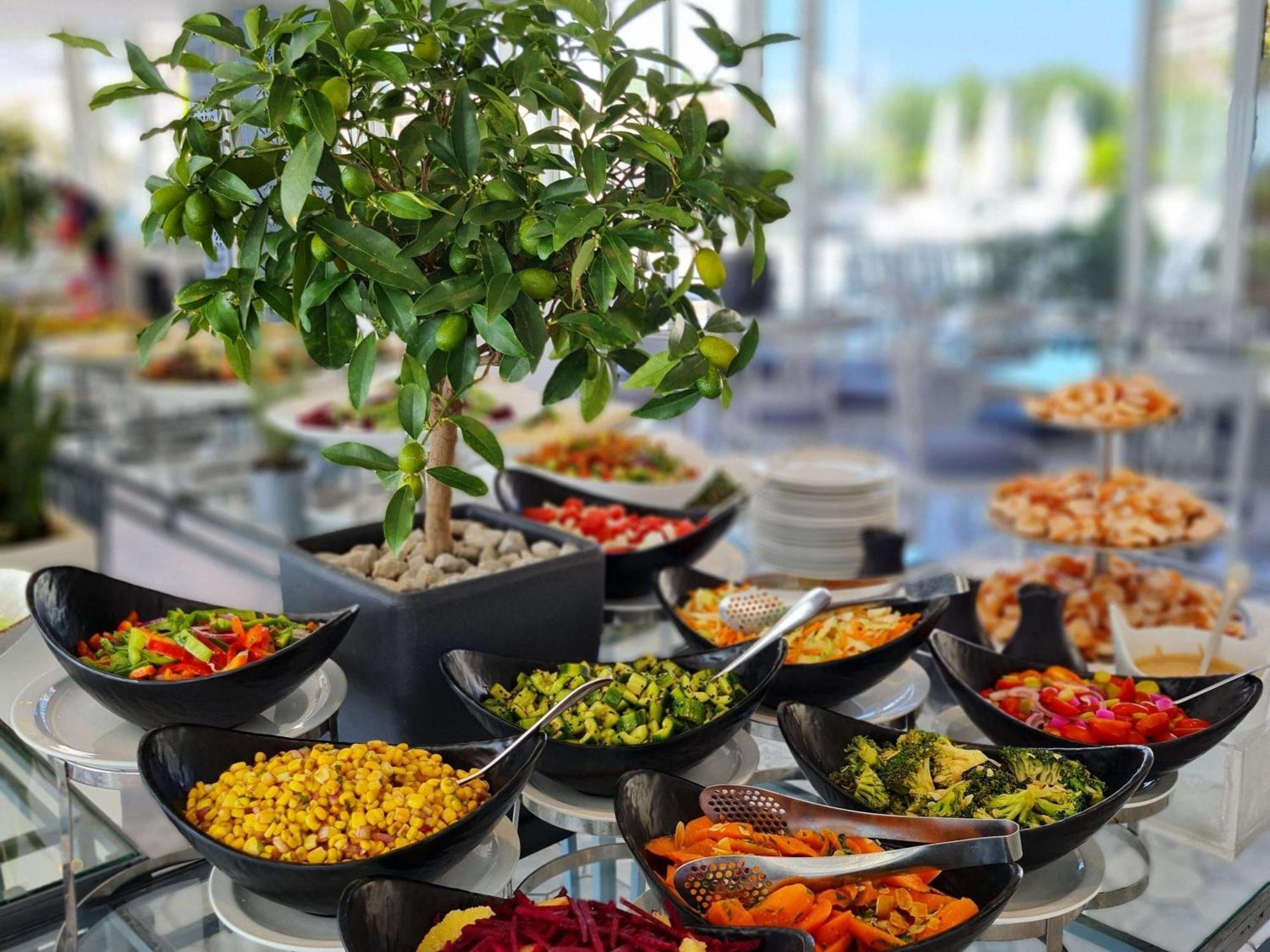 Mövenpick Hotel Beirut Luaran gambar