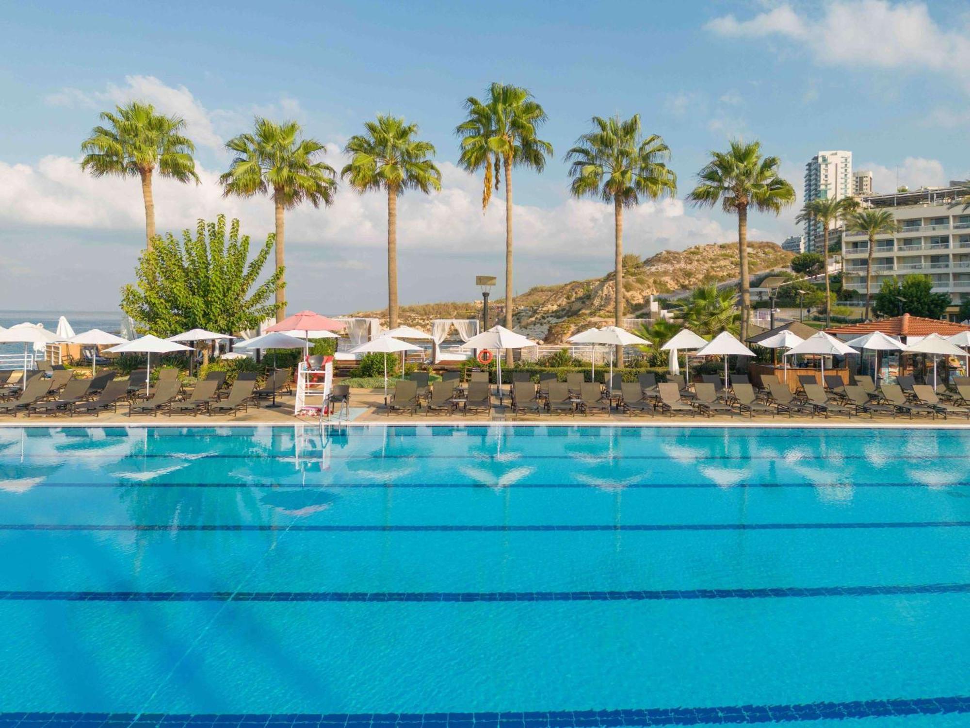 Mövenpick Hotel Beirut Luaran gambar