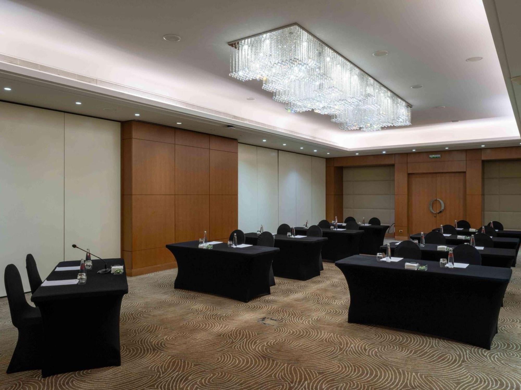 Mövenpick Hotel Beirut Luaran gambar