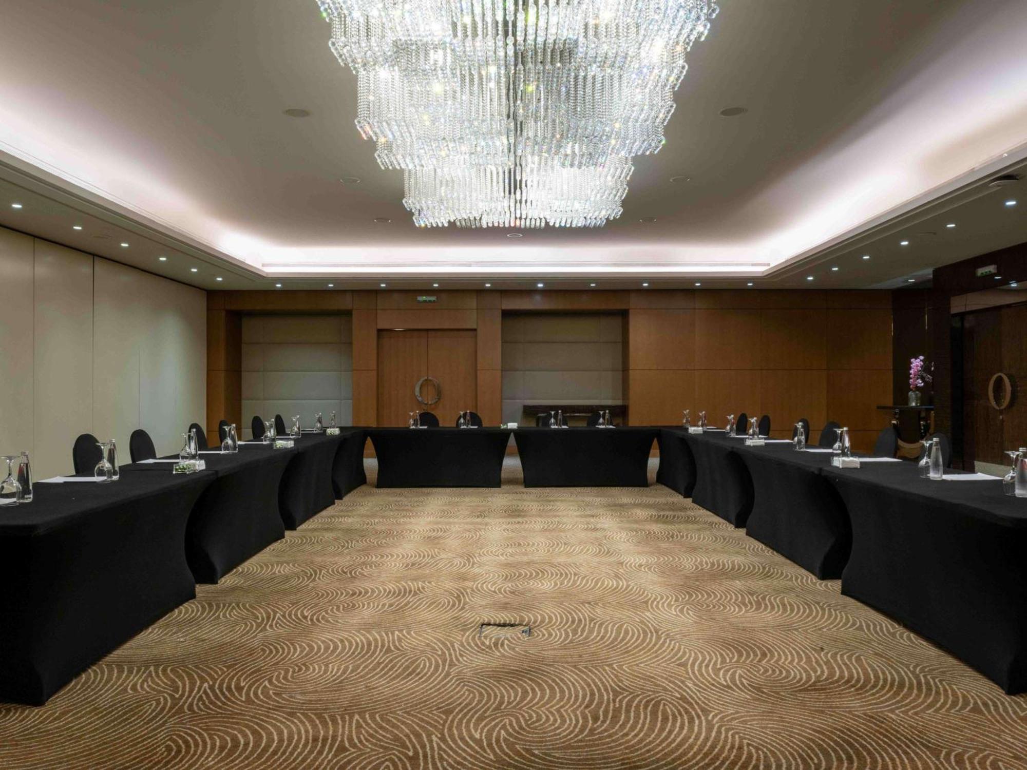 Mövenpick Hotel Beirut Luaran gambar