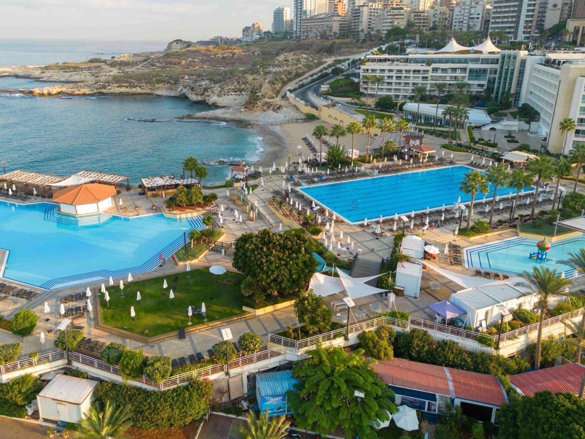 Mövenpick Hotel Beirut Luaran gambar